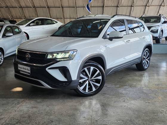 VOLKSWAGEN TAOS 1.4 250 TSI TOTAL FLEX COMFORTLINE AUTOMÁTICO